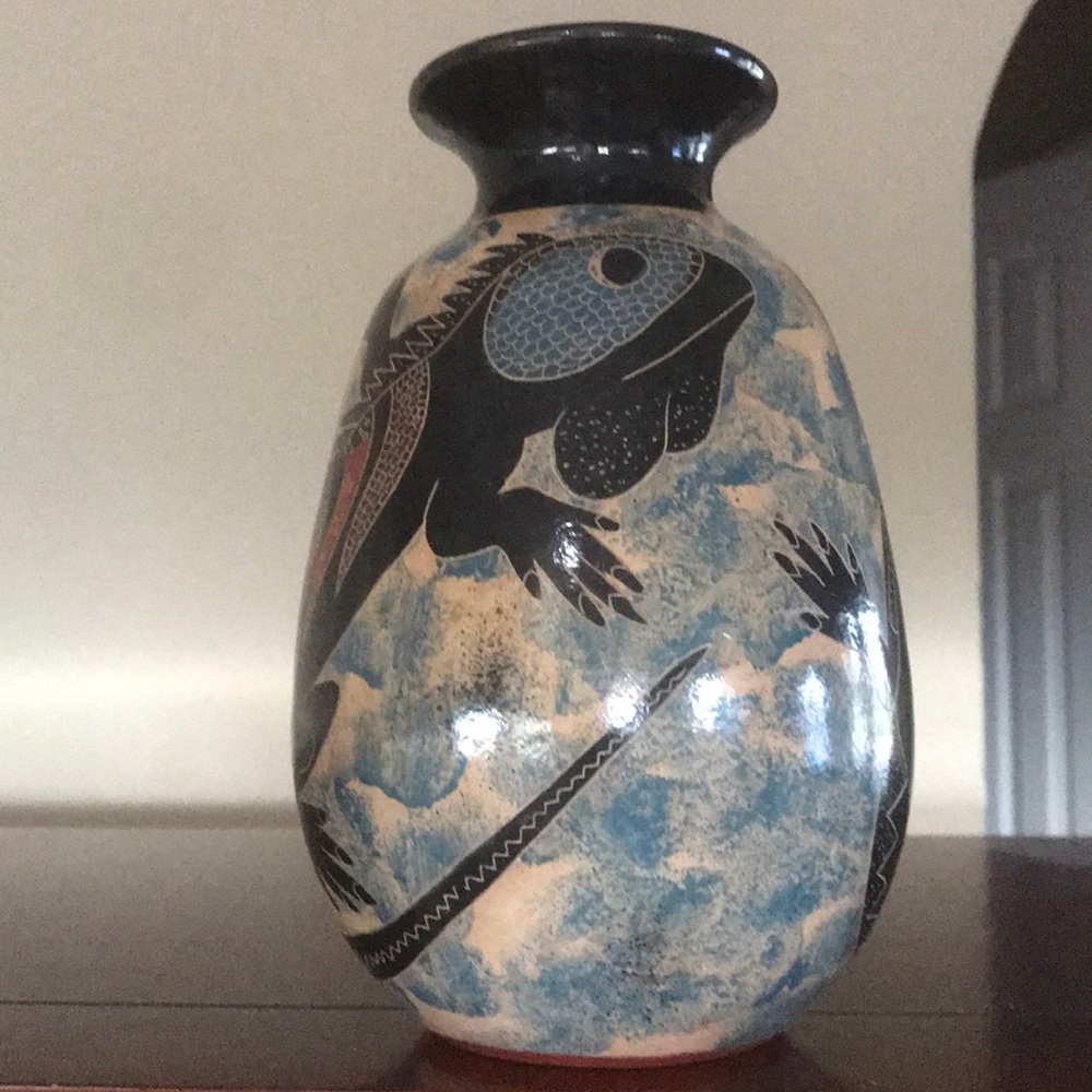 Hand made pottery vase